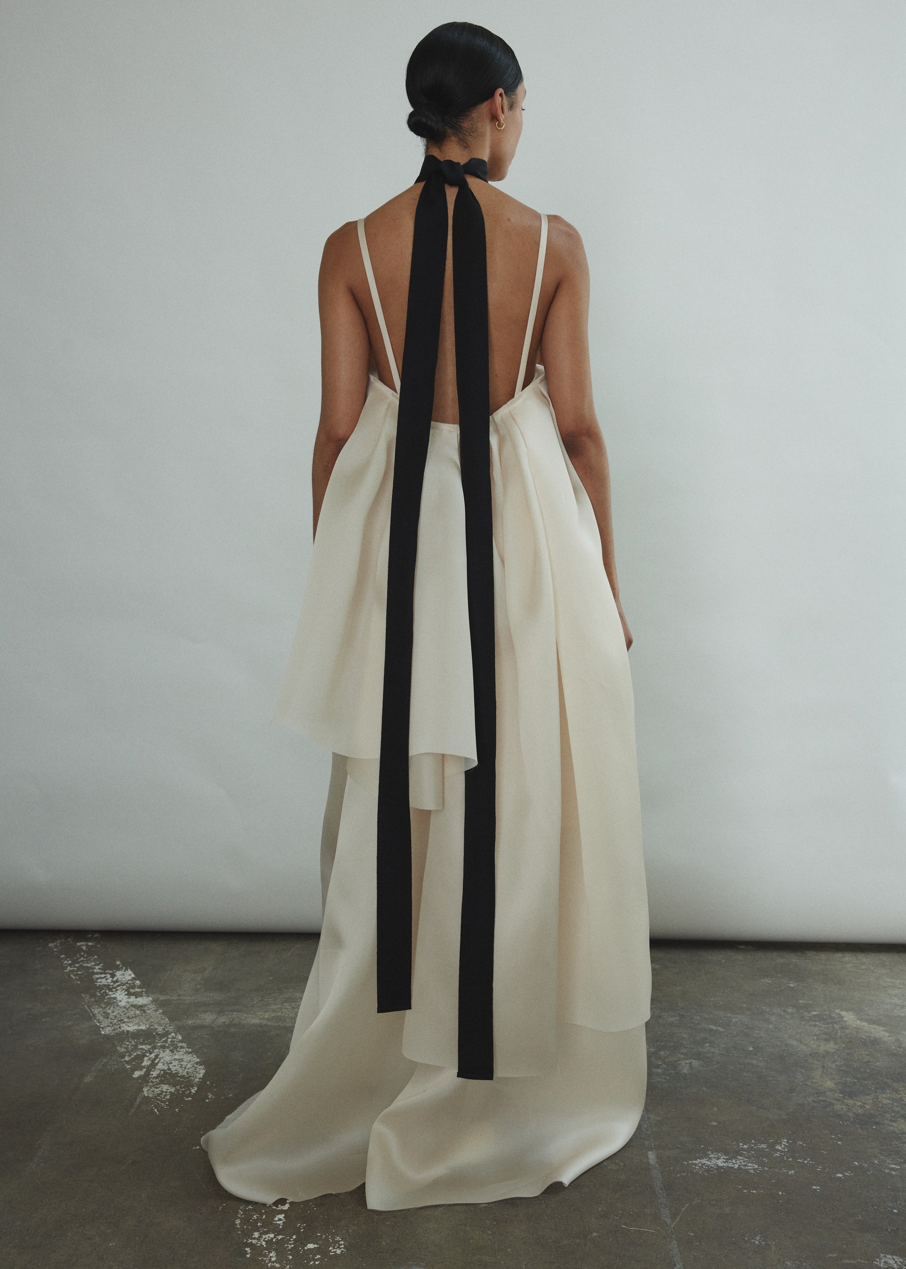 Kamperett Tissot Gown