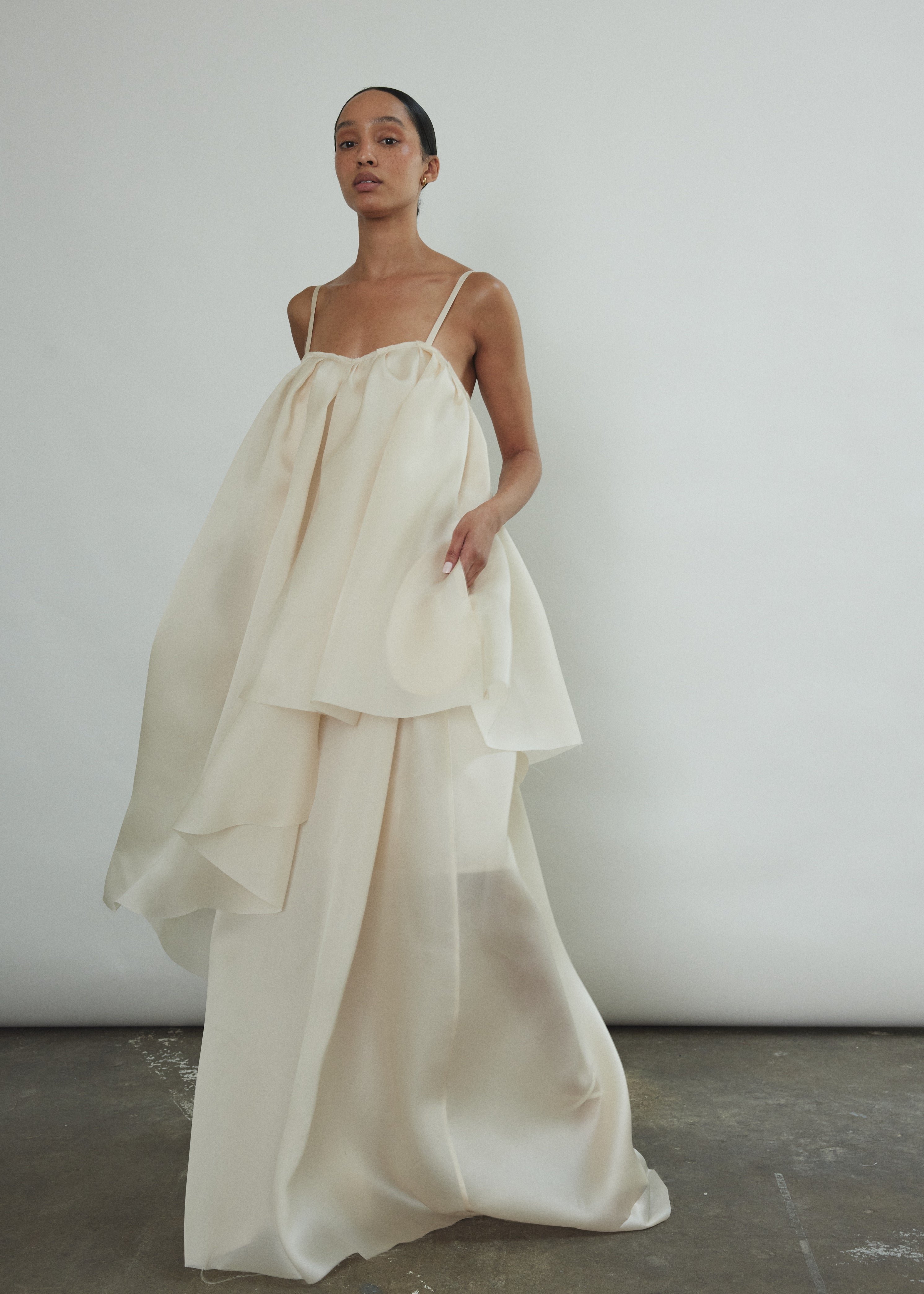 Kamperett Tissot Gown