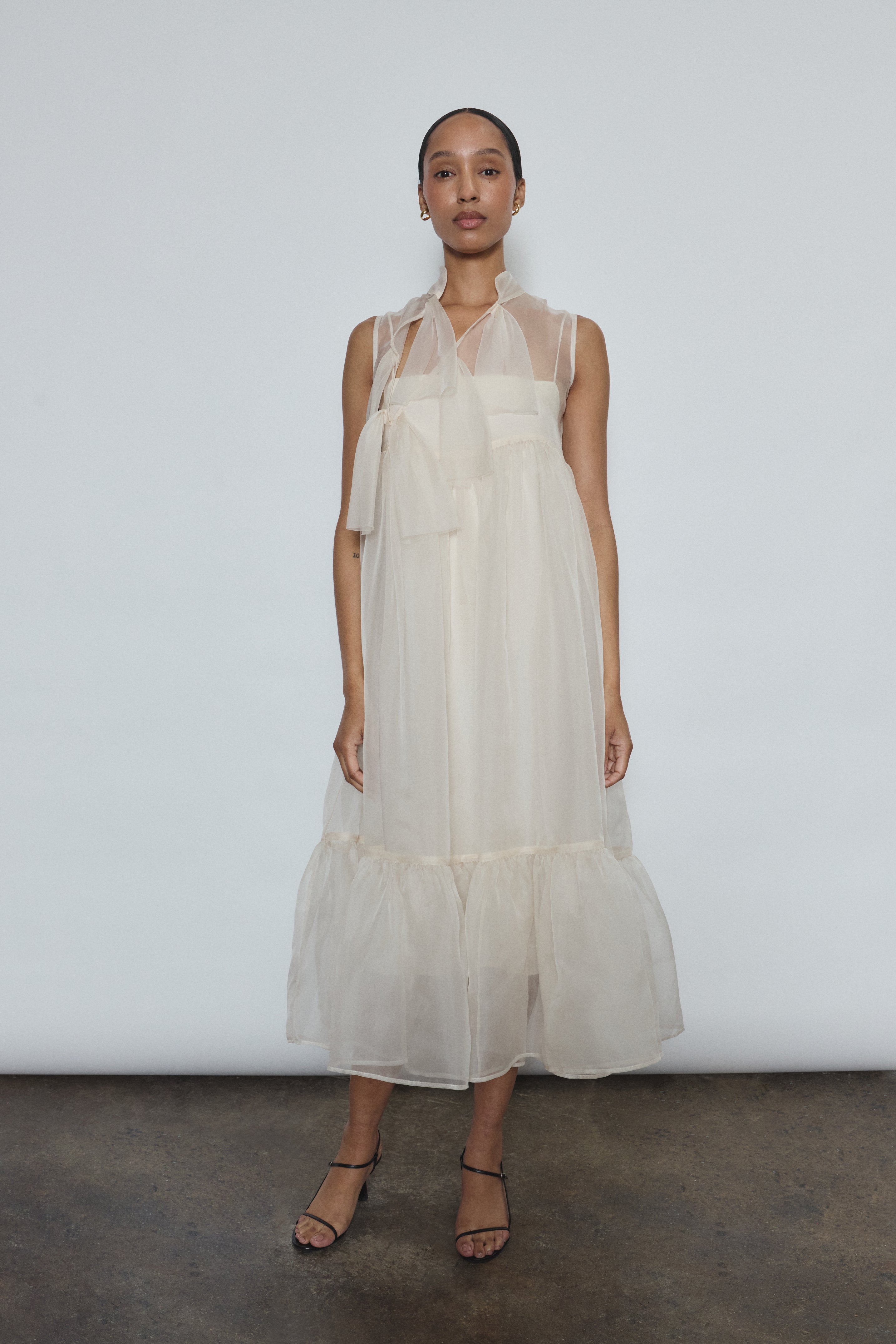 silk organza dress Cecilie Bahnsen White - 10 Year Anniversary Collection - Opal | Dress White - Look 9 8 45 51 L 10 Wedding dress Satin midi dress