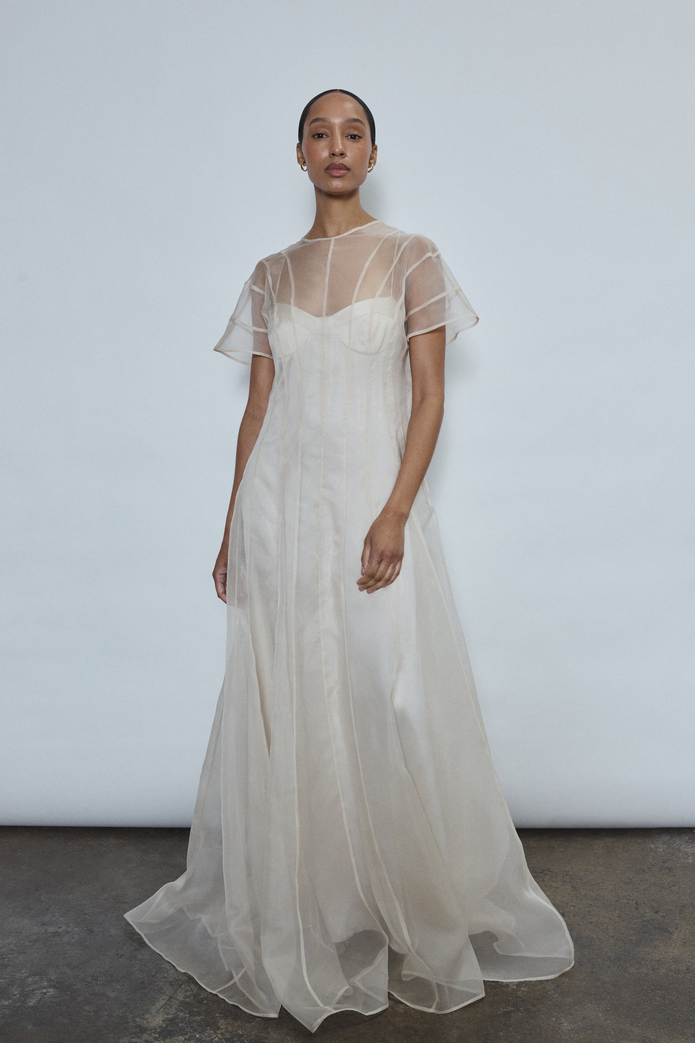 trompe dress in ivory Anemoia Gown