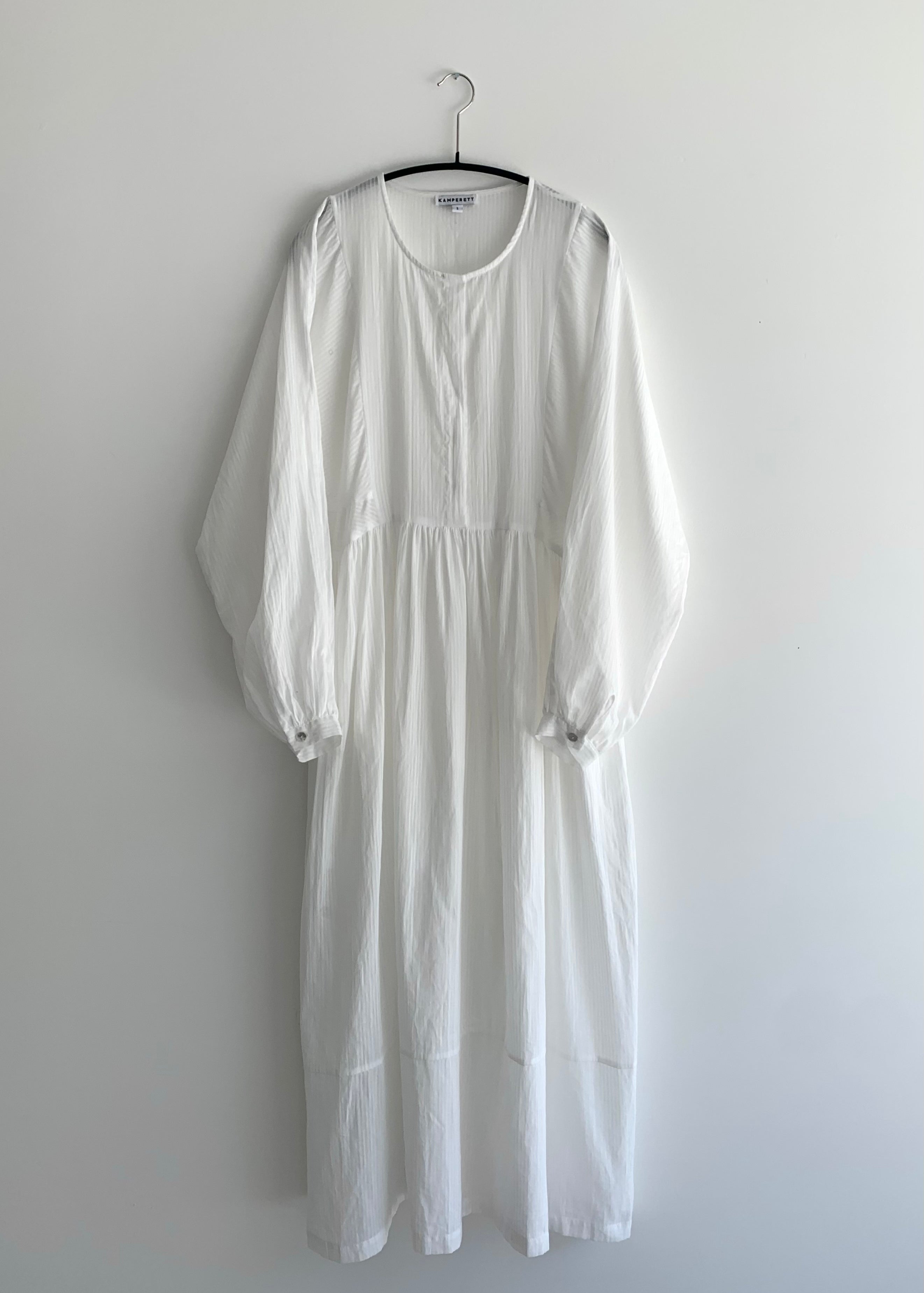 Detail of the semi-sheer white stripe Japanese cotton voile Kamperett Cassatt Dress fabric and gathered waist.