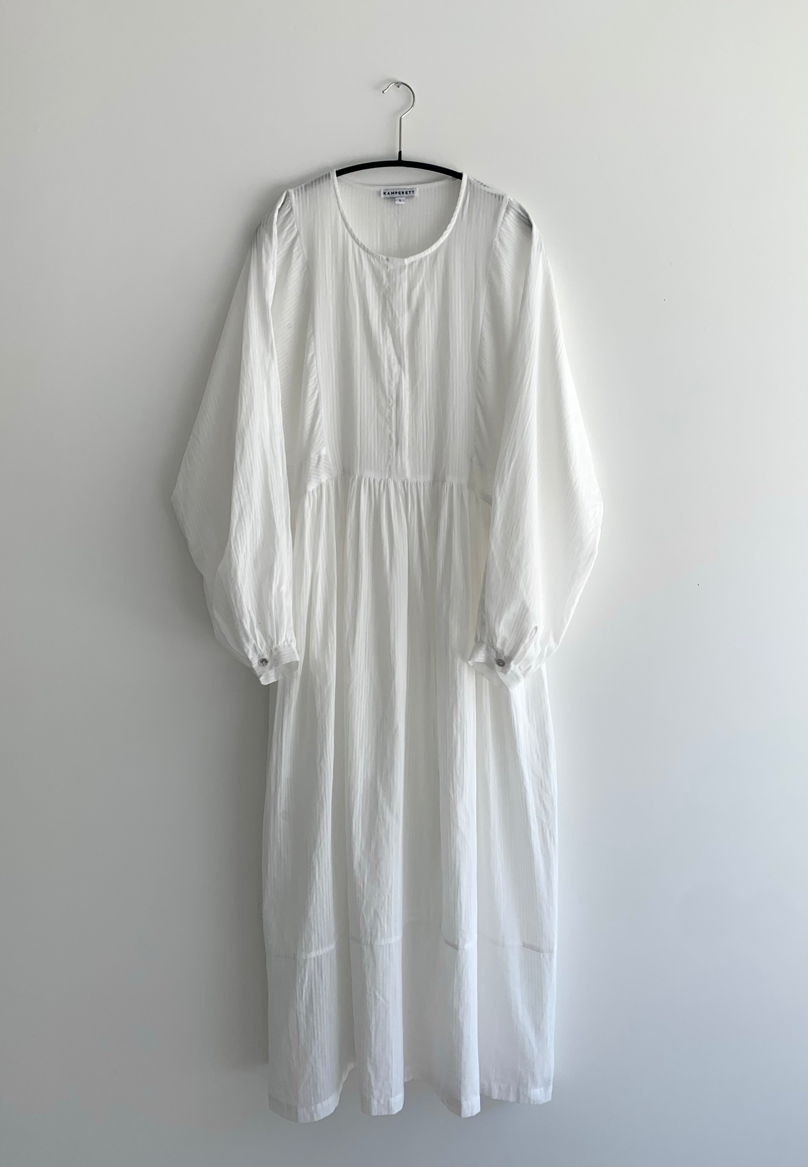 Detail of the semi-sheer white stripe Japanese cotton voile Kamperett Cassatt Dress fabric and gathered waist.