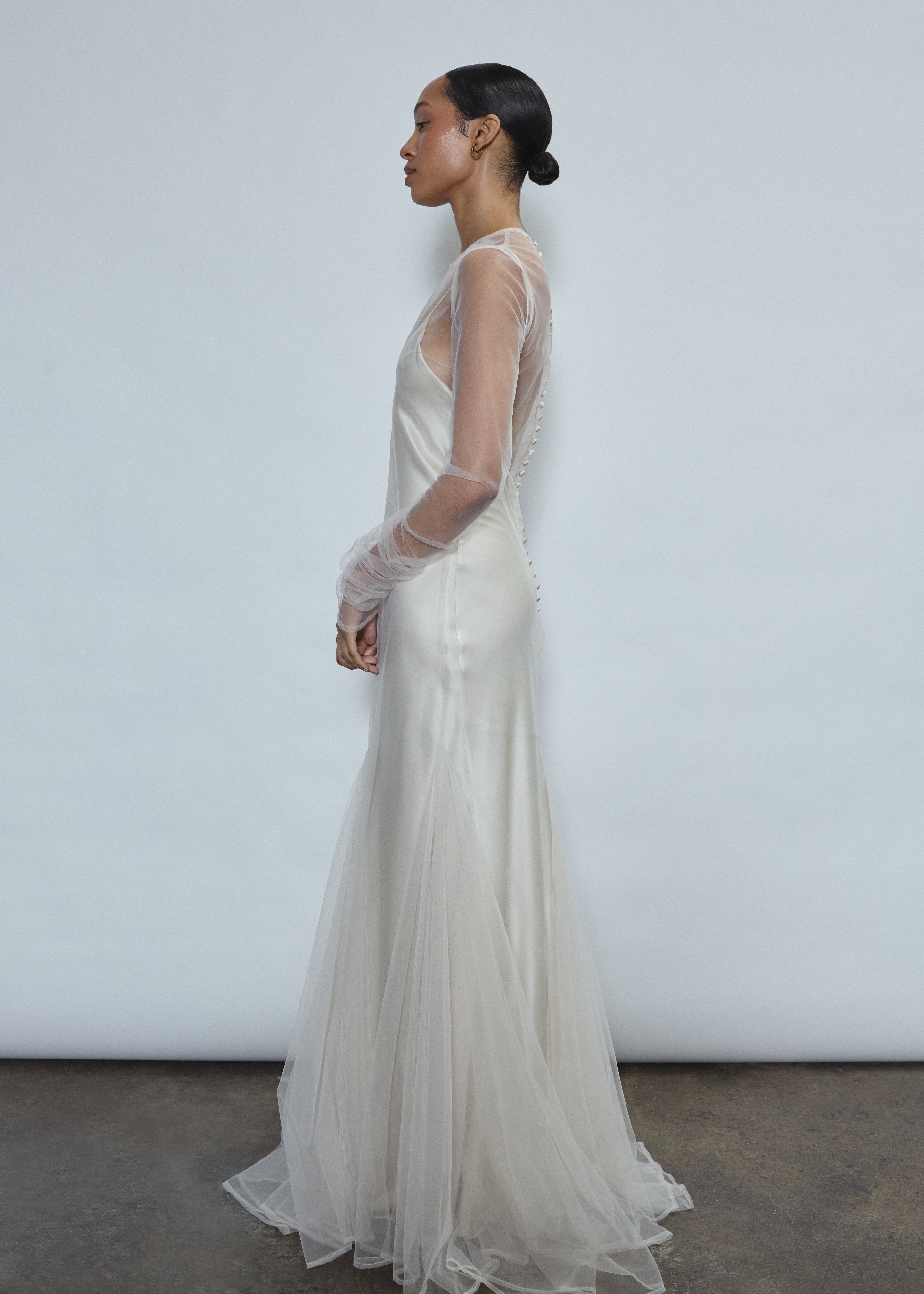 BRIDAL-Wedding Dresses Kamperett BRIDAL-Wedding Dresses Kamperett
