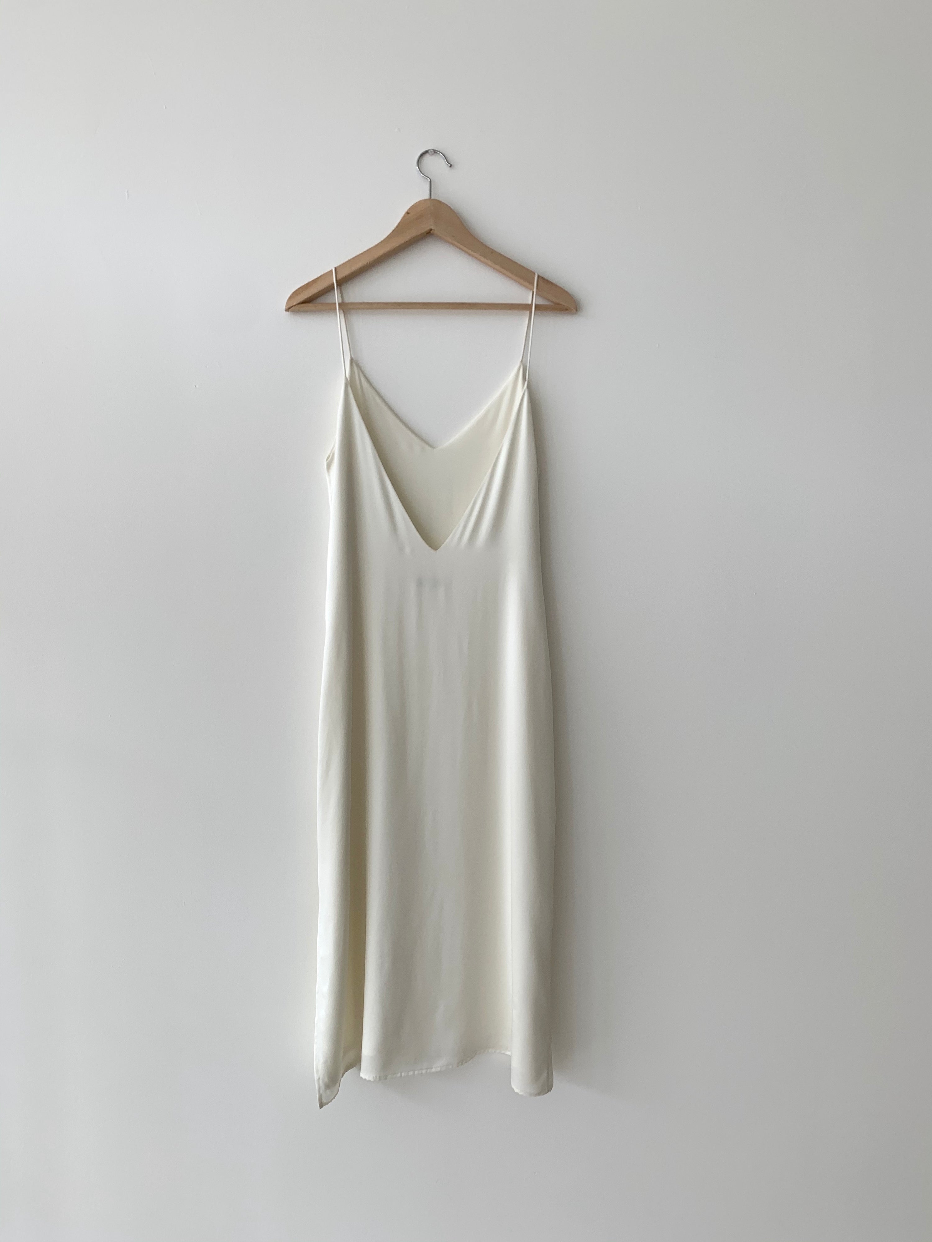 Sade Slip Dress – Kamperett