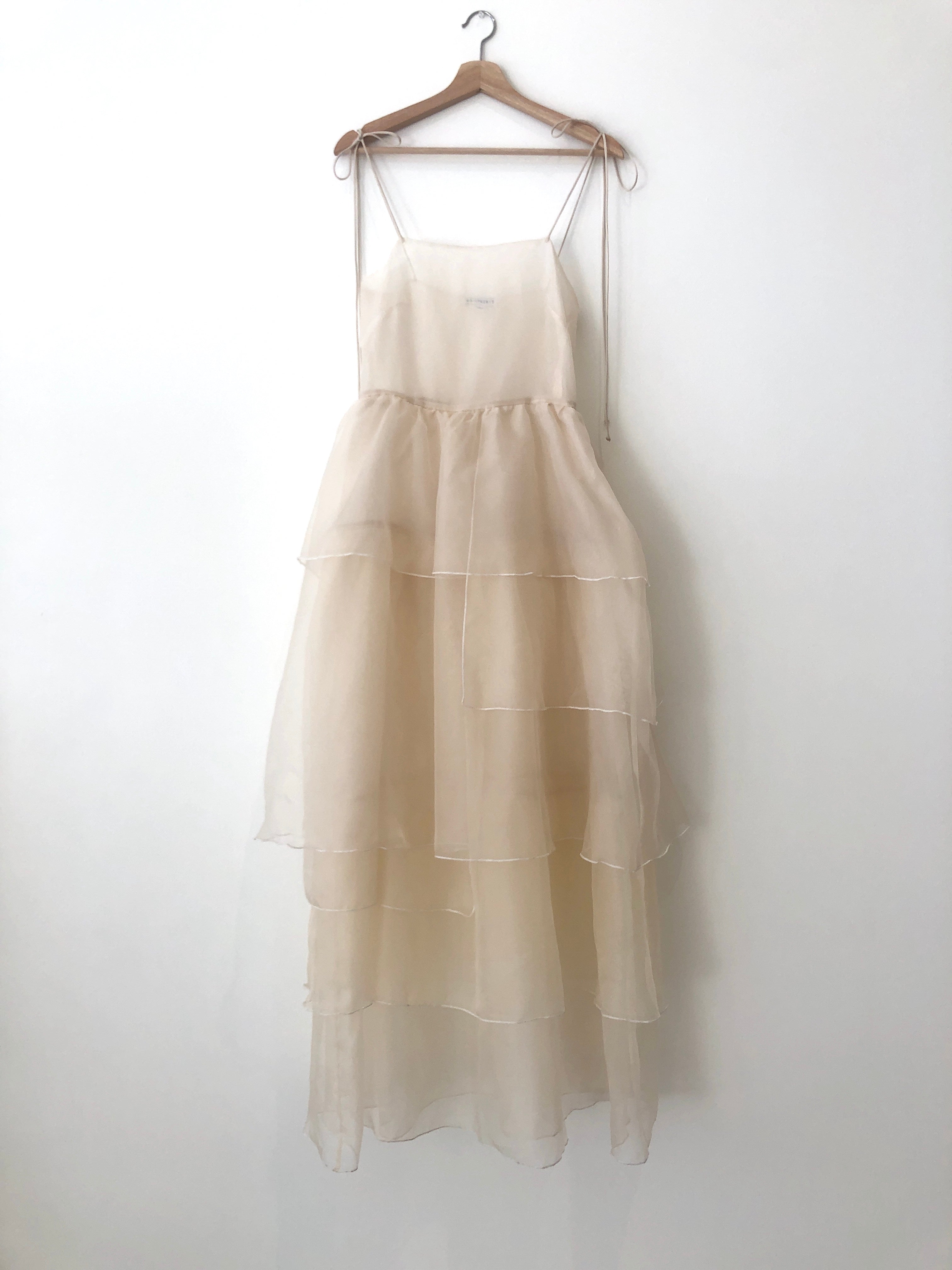 KAMPERETT LAURENCE TIERED SILK ORGANZA MAXI DRESS