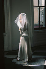 KAMPERETT Short Blusher Veil