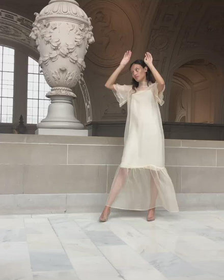 Angel Sanchez 'Adrianna' Silk Organza Gown – Nearly Newlywed